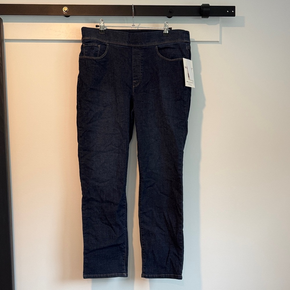 Gloria Vanderbilt Pull On Jeans